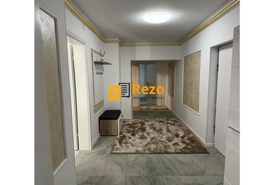 COBADIN, PETRE ISPIRESCU, PARC SEBASTIAN RENOVAT COMPLET NOU, BLOC 1986 COBADIN, PETRE ISPIRESCU, PARC SEBASTIAN RENOVAT COMPLET NOU, BLOC 1986 - 10