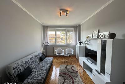 Apartament cu 3 camere decomandat, mobilat în Circumvalațiunii - 8