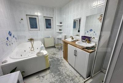 Casă cu 5 camere cu Teren 300 Mp în Central - 17