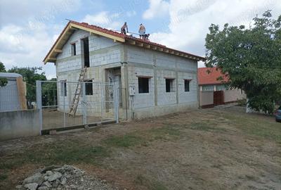 Casă cu 3 camere în Bencecu de Sus - 3