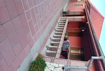 Casă cu 3 camere în Mihai Viteazu - 7