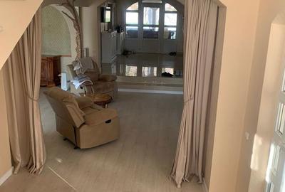 Casă cu 5 camere cu Teren 1200 Mp în Podgoria - 14