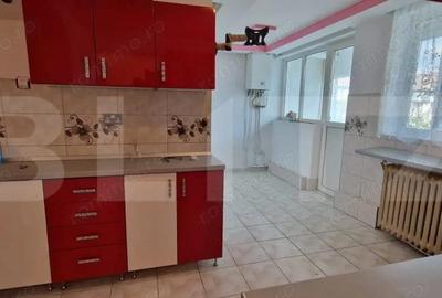 Apartament de vanzare cu 2 camere, 61 mp, zona BIG - 2