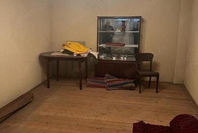 Casă cu Teren 1100 Mp în Alunișu - 9