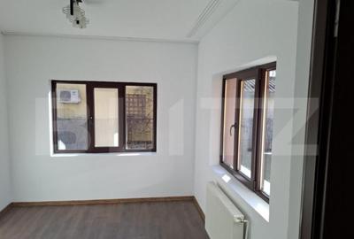 Casa individuala Ghiroda,5 camere,886 teren,186 mp utili - 6