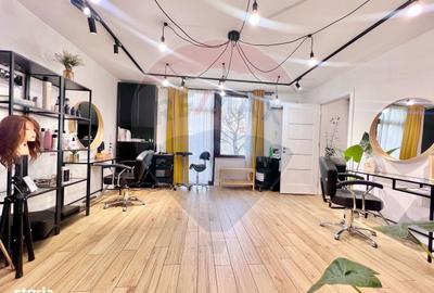 Casă cu Teren 247 Mp în Decebal - 2