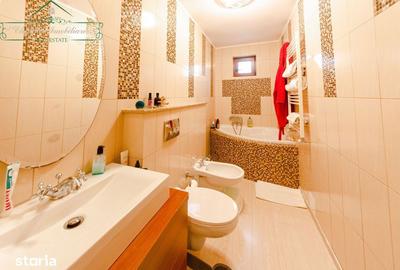 Apartament cu 3 camere decomandat în Central - 2