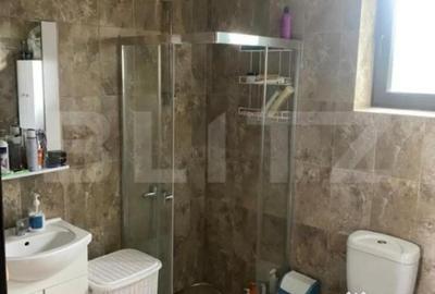 Casă cu 4 camere cu Teren 500 Mp în Central - 3