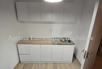 Apartament 2 camere semidecomandat zona CET - 2