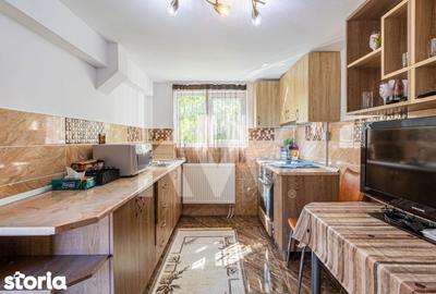 Casă cu Garaj în Vâlcele - 12