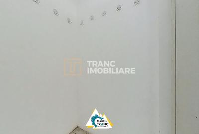 Apartament cu 3 camere semidecomandat în Central - 6