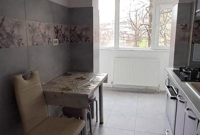 Apartament cu 2 camere decomandat în Tomis Nord - 18