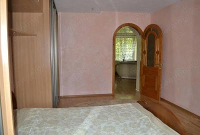 Apartament cu 2 camere semidecomandat în Sebastian - 2