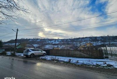 Teren de 2900 mp, în Hotarele - 2