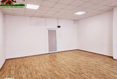 Spațiu comercial, de 28 mp, în Podu Roș - 1