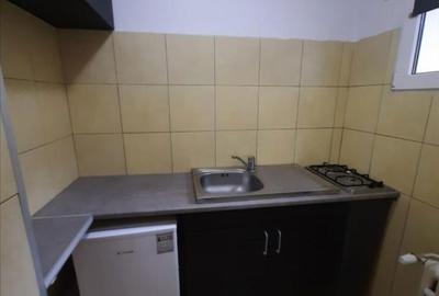 Garsonieră decomandată în 1 Decembrie 1918 - 2