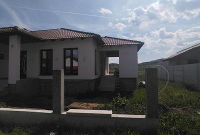 Casă individuală cu 4 camere cu Canalizare în Șard - 2