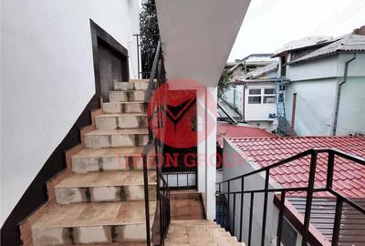 Spațiu comercial, de 467 mp, în Nord - 9