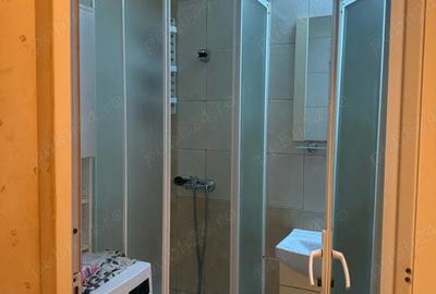 Garsonieră decomandată în CET - 3