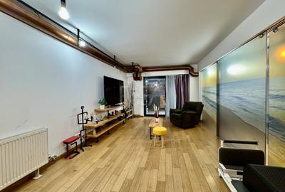 Apartament cu 3 camere semidecomandat, mobilat în Aviației