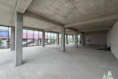 Spatiu comercial de inchiriat + parcari in Bragadiru,Ilfov - 3