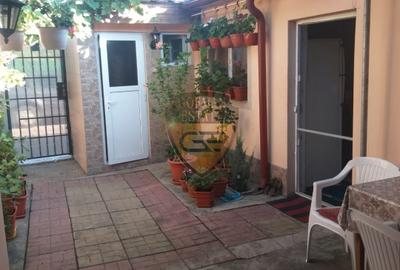 Casa zona Dacia 7 camere, 2 bai, 2 bucatarii, caramida / bca 480 mp amprenta 209 - 4