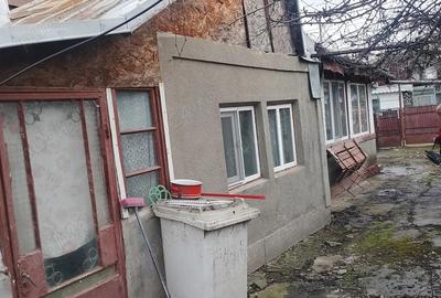 Casă cu 4 camere în Central - 4