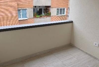 Apartament de închiriat - 13