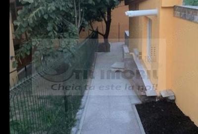Închiriere Casă Mică - Living Open Space, Terasă și Loc de Parcare - 5