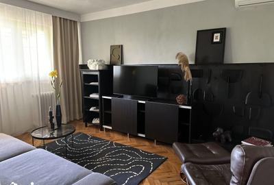 Apartament cu 3 camere decomandat în Rogerius - 17