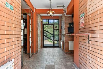 INCHIRIERE Spatiu Comercial: Restaurant, Terasa, Parcare, Drumul Sarii - 5