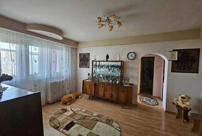 Apartament cu 2 camere semidecomandat în Tomis III - 2