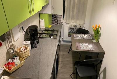 Garsonieră decomandată, mobilată în Dristor - 3