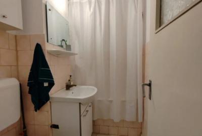Apartament cu 3 camere decomandat în Central - 8