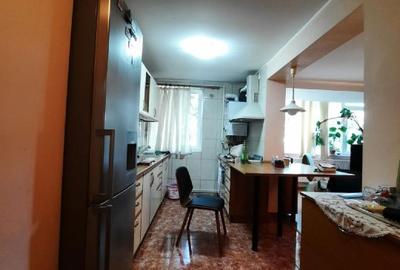 Tomis Nord, apartament 4 camere, etaj 2, gaze, mobilat - 4