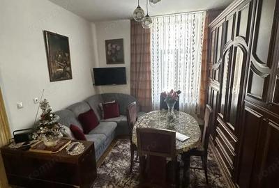 Casă cu 3 camere cu Teren 263 Mp în Central - 7