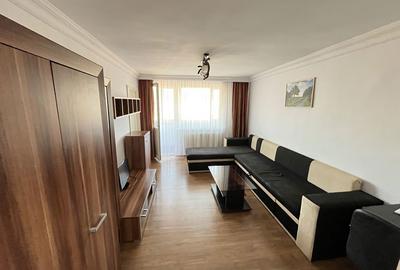 Apartament cu 3 camere decomandat, mobilat în Central - 1