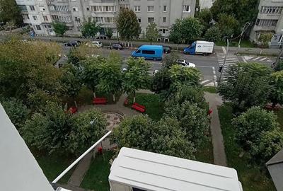 Apartament cu 2 camere decomandat în Central - 4
