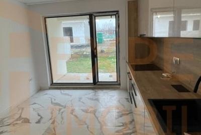 Casă individuală cu 3 camere cu Canalizare în Central - 10