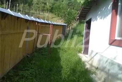 Casă cu 2 camere în Onești - 8