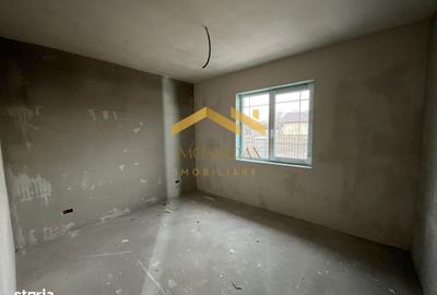 Casă cu 4 camere cu Teren 400 Mp în Sânmihaiu Român - 5