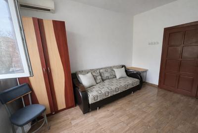 Garsonieră decomandată, mobilată în Lipovei - 3