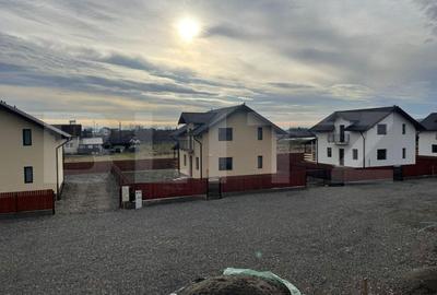 Casa individuala , 3 dormitoare 120 mp utili , 400 mp teren. - 3