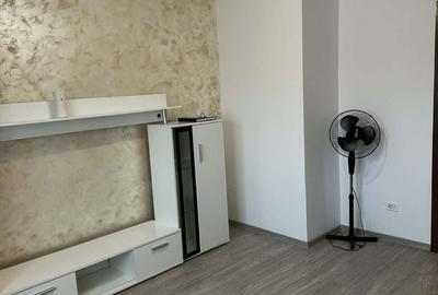 Garsonieră nedecomandată în Central - 2