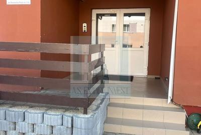 Apartament cu 3 camere semidecomandat în Sânpetru - 25