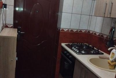 Garsonieră decomandată în Central - 2
