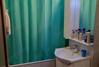 Cartier Sasar apartament 4 camere, balcon, etaj 3 - 9