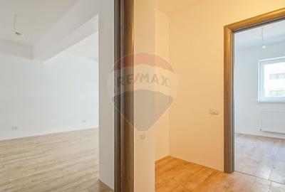 Apartament cu 2 camere semidecomandat în Rulmentul - 11