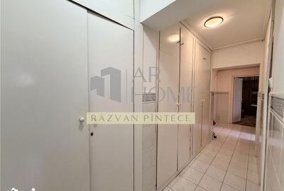 Apartament cu 3 camere decomandat în Republicii - 2