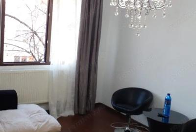 Apartament cu 3 camere semidecomandat, mobilat în Valea Oltului - 9